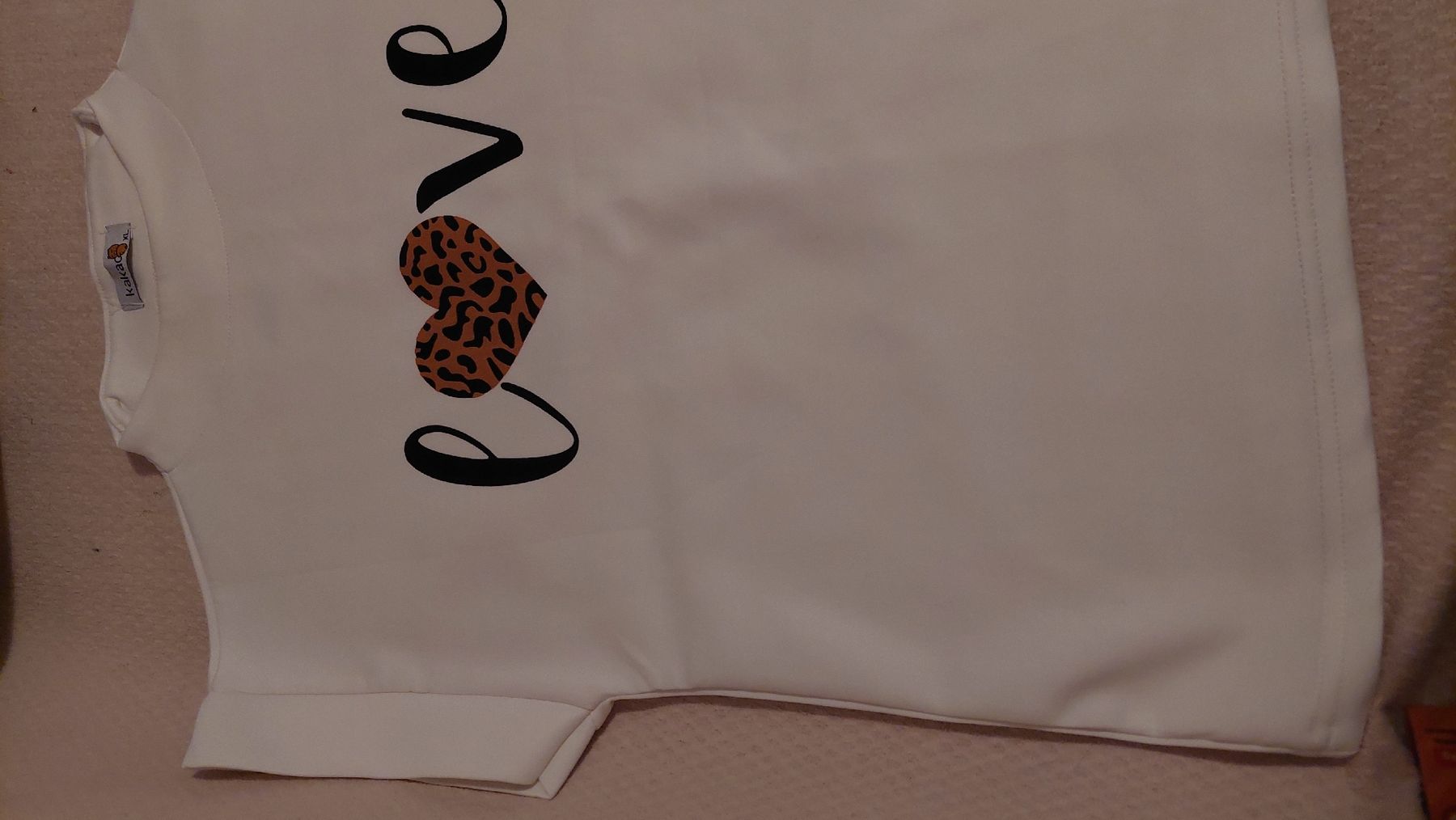 T-Shirts: Tshirt mit Schrift/neu – Neu und originalverpackt aus Basel von O-MEGA