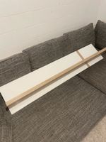 Weisses Wand-Regal mit Holz - Top Zustand!