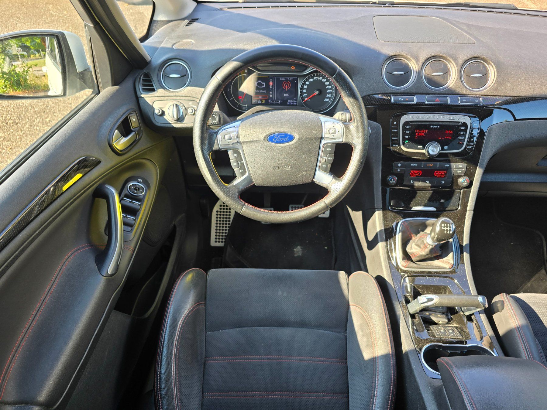 Ford Autos: Ford S-Max 2.0 TDCi 163 Titanium 7-Plätzer – Gebraucht aus Goldach von CityGOAuktion 4