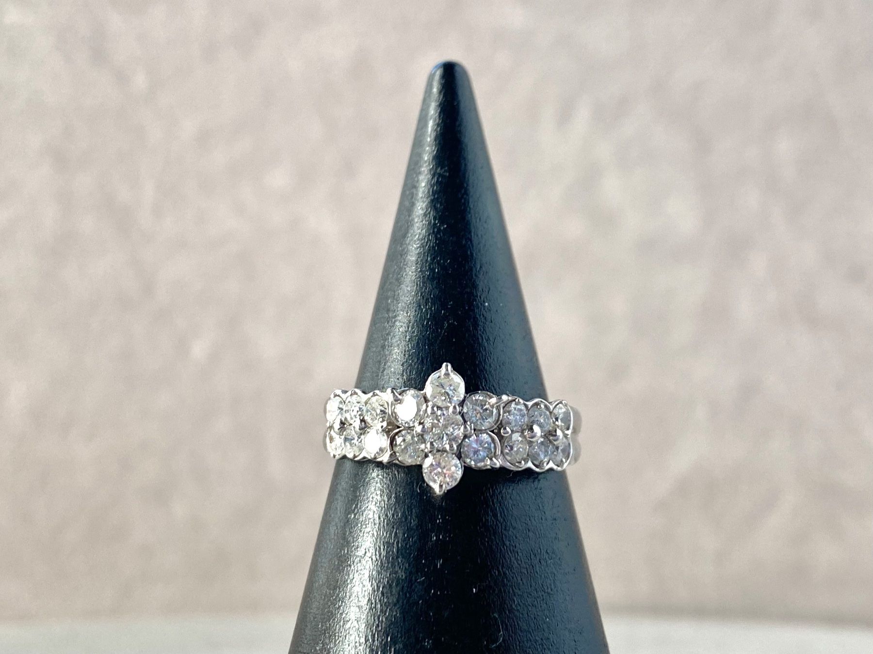 Ringe: 1ct Karat Diamant Ring aus Platin – Gebraucht aus Kriens von hannaandkiko 6