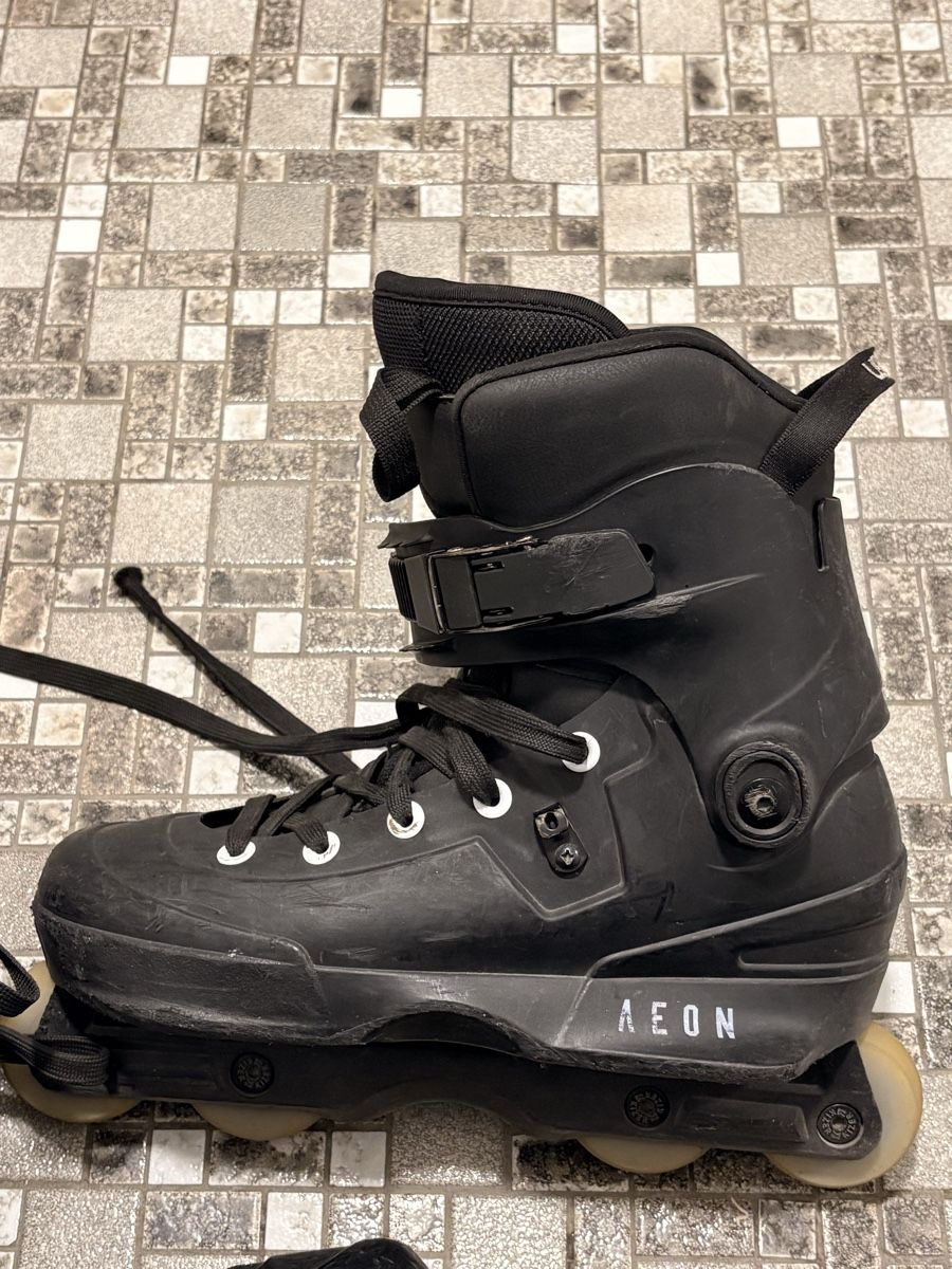 Patins à roul. & inline: Aeon Rollerblade 41  – D'occasion à Zermatt par cch_hcp5 1