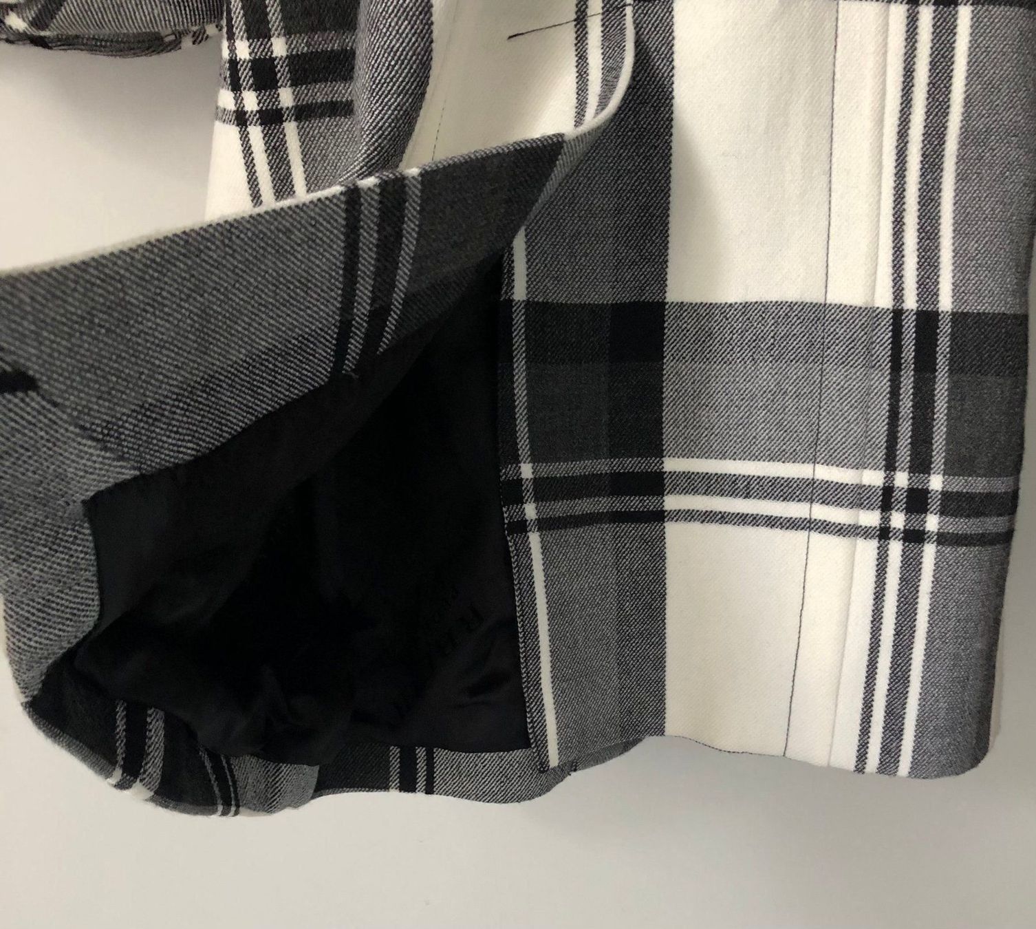 Burberry Cappotti: Original Burberry Prorsum Mantel – Usato da Etoy venduto da Airesun 4