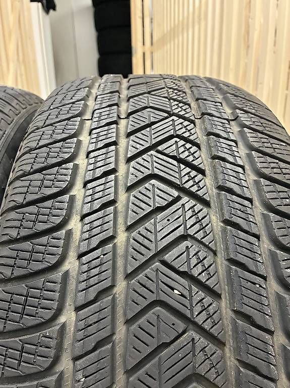 Sonstiges Schreiben & Zeichnen: Winterreifen Pirelli 265 40 21 – Gebraucht aus Neuenhof von Gt5.Performance_ 1