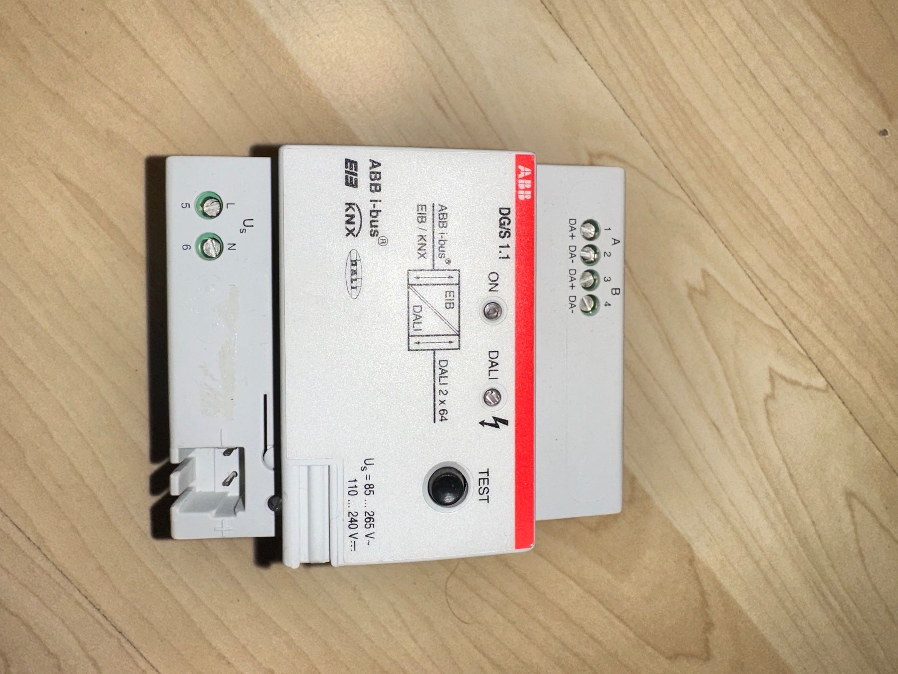 ABB Componenti elettronici: ABB KNX DG/S 1.1 Dali 2x64 – Usato da niederhasli venduto da rami016