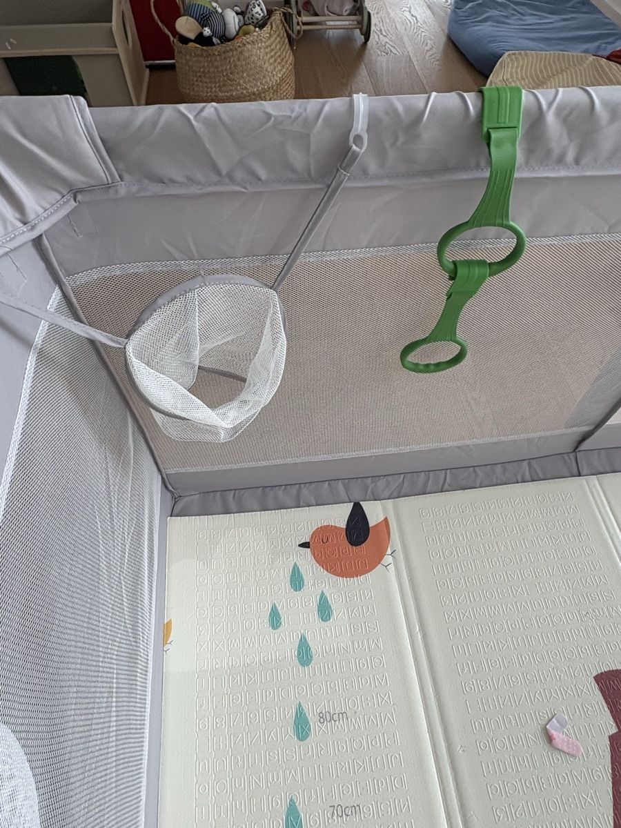 Box & Barriere di sicurezza: Play pen for baby 162x200 – Usato da St. Gallen venduto da ott_f827 7