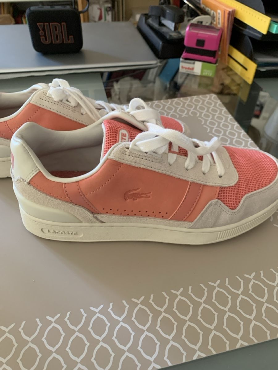 Lacoste Chaussures femmes: Schuhe Lacoste 38 – D'occasion à Amriswil par SCHLOSSGEISTLI 1
