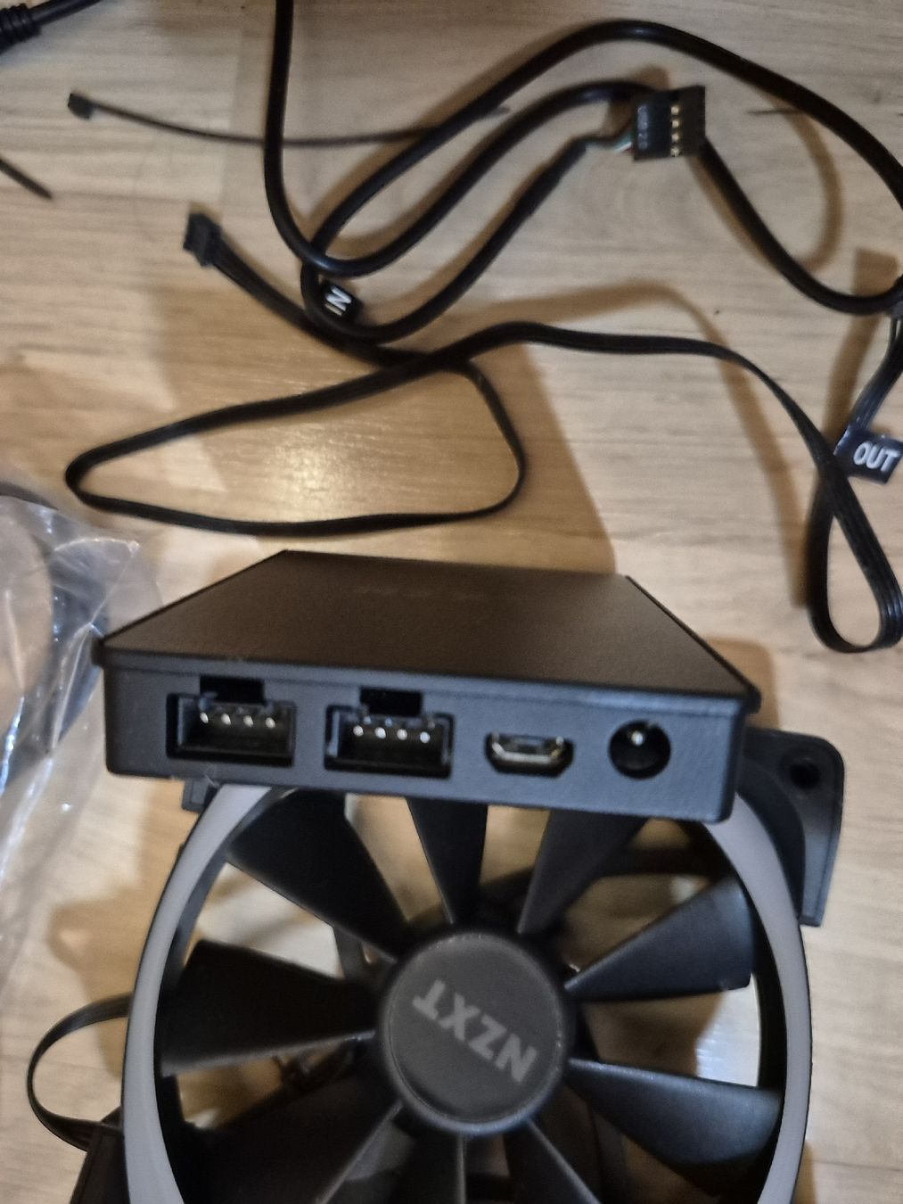 NZXT Composants électroniques: PC Komponenten Set NZXT Lüfter Kabel gebraucht – Défectueux à Schaffhausen par tschintonic 2