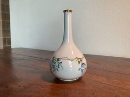 Piccolo vaso in porcellana dipinto a mano
