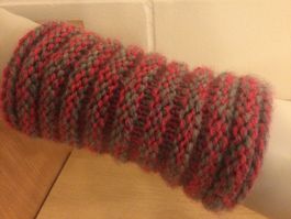 Pulswärmer 👐 Farben hellgrau/rosa - handgestrickt - NEU