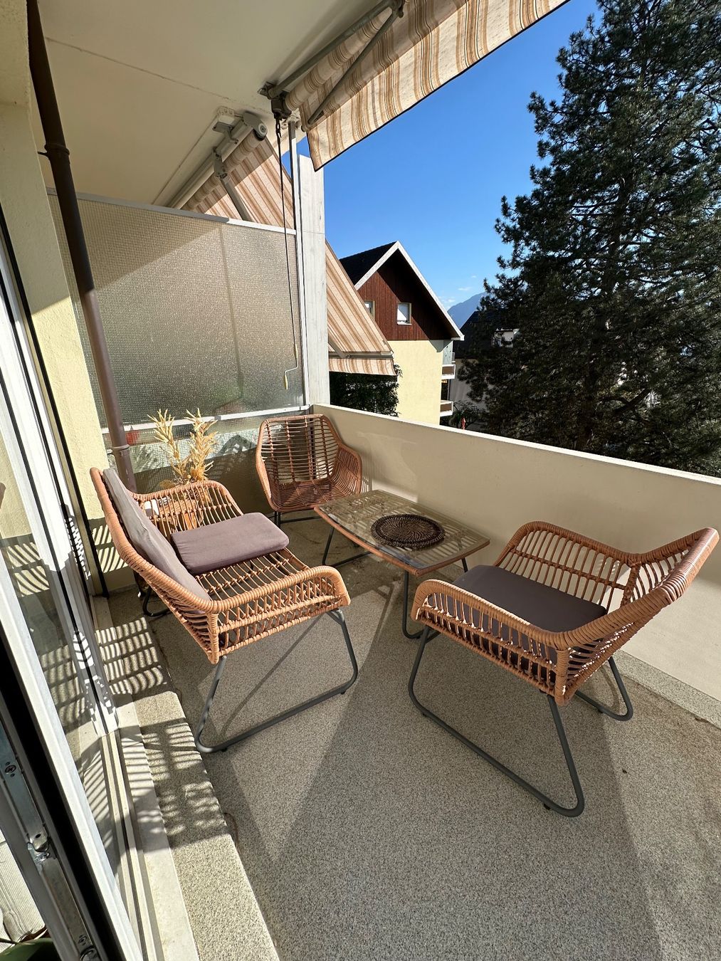 Gonser Set di tavolo e panche: Ensemble jardin – Usato da St-Légier-Chiésaz venduto da alissar11