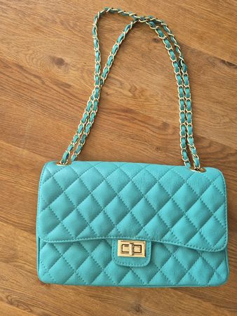 Türkisblaue Handtasche in Leder