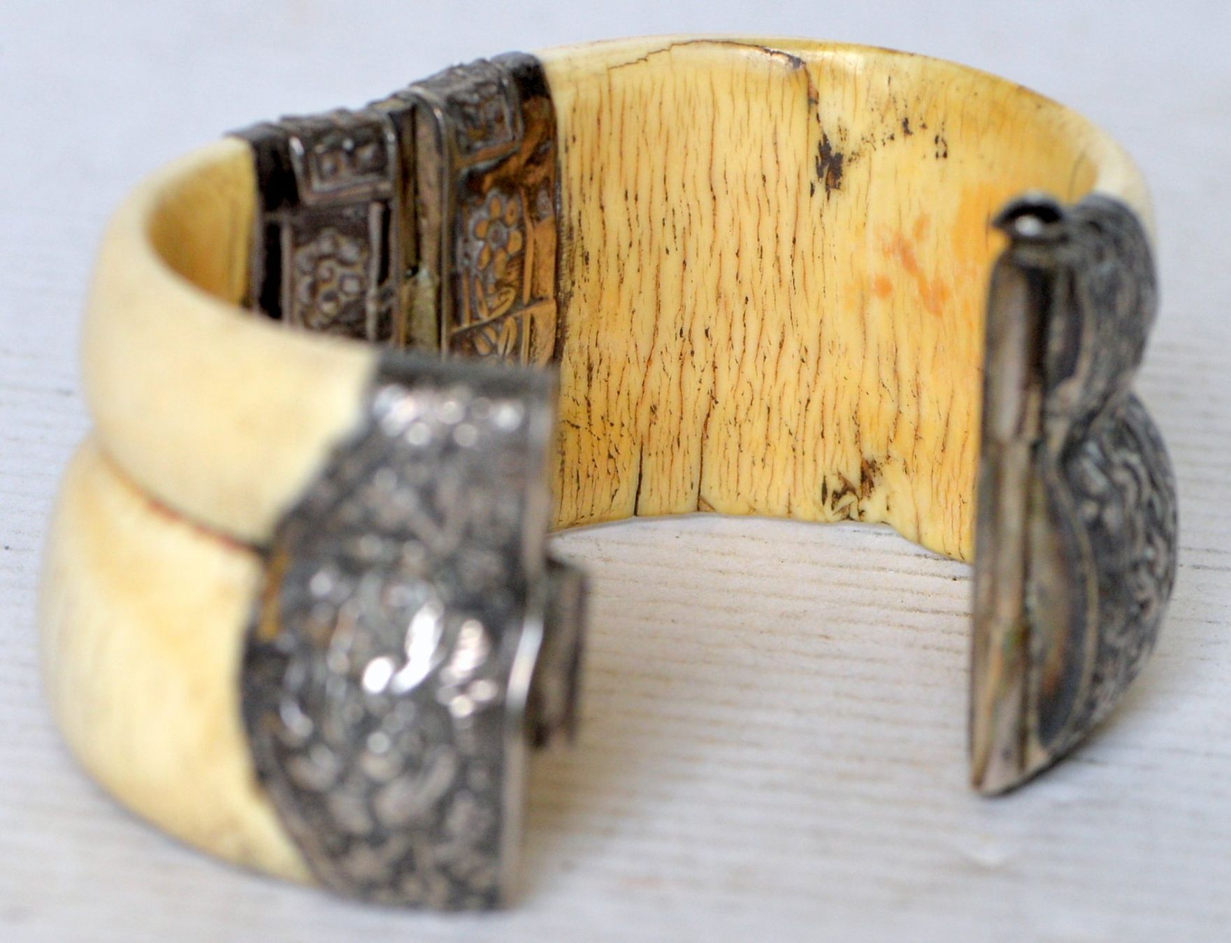 Armbänder & -reifen: Ancien bracelet – Gebraucht aus Neuchâtel von Neuchatel 9