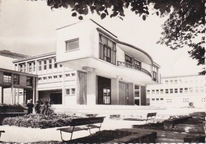 Cartoline postali: FRIBOURG - Université, vue partielle. – Usato da Schlieren venduto da Rapaelli