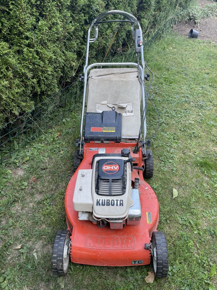 Kubota Tagliaerba: Kubota Rasenmäher – Usato da Unterägeri venduto da Nunu24 1