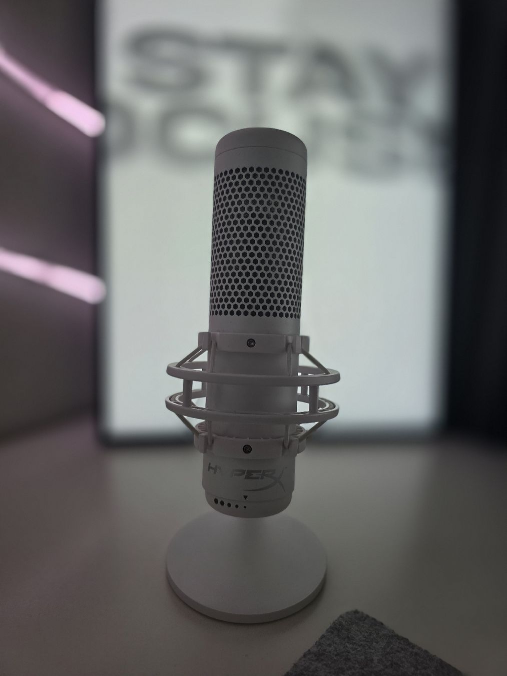 Hyperx Microfoni: HyperX Quadcast S in weiss – Usato da Küssnacht am Rigi venduto da FR_Road 2