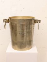 goldener Champagnerkühler Vintage-Stil