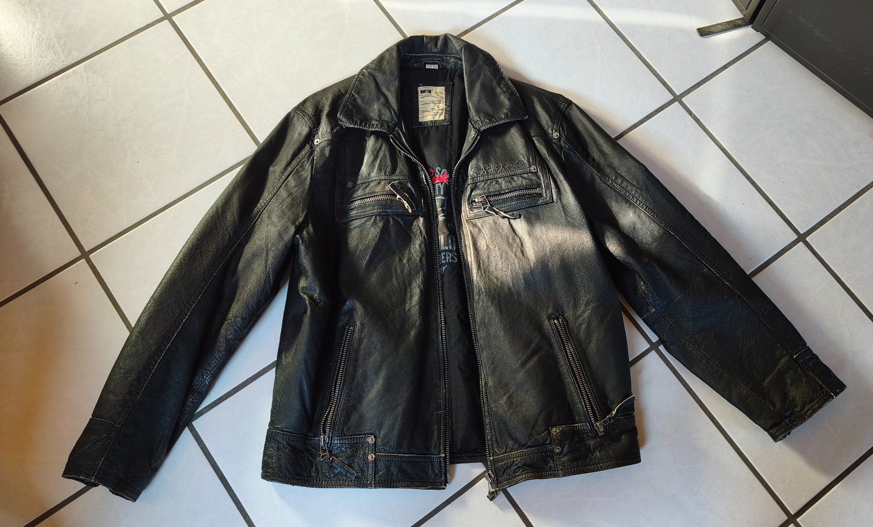 Tom Tailor Giacche: Tom Tailor Lederjacke schwarz Grösse L – Usato da Nottwil venduto da 66Vespa