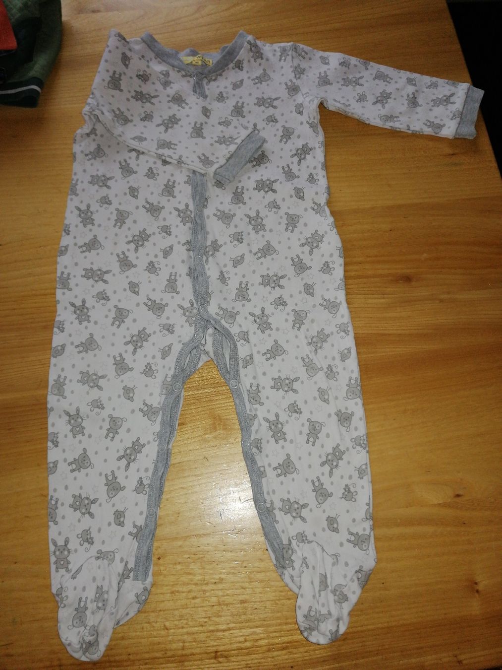 Lotti & Set di vestiti: Kleiderpaket Grösse 86 – Usato da Schwellbrunn venduto da Chnobli13 4