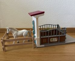 Schleich Box mit Pferd