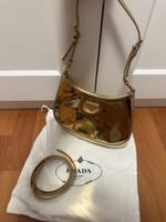 Prada Schultertasche Metallic Gold