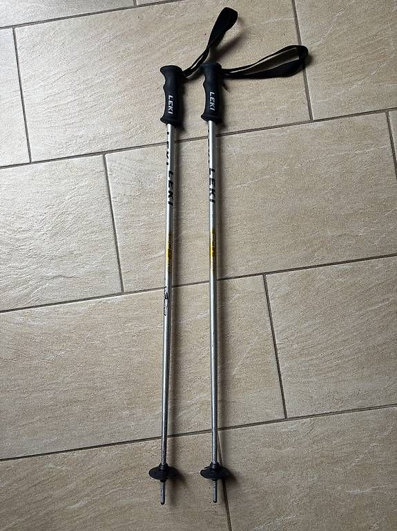 Leki Bastoncini da sci: Bâton ski junior- LEKI 90 cm – Usato da Ogens venduto da ced_qn5v