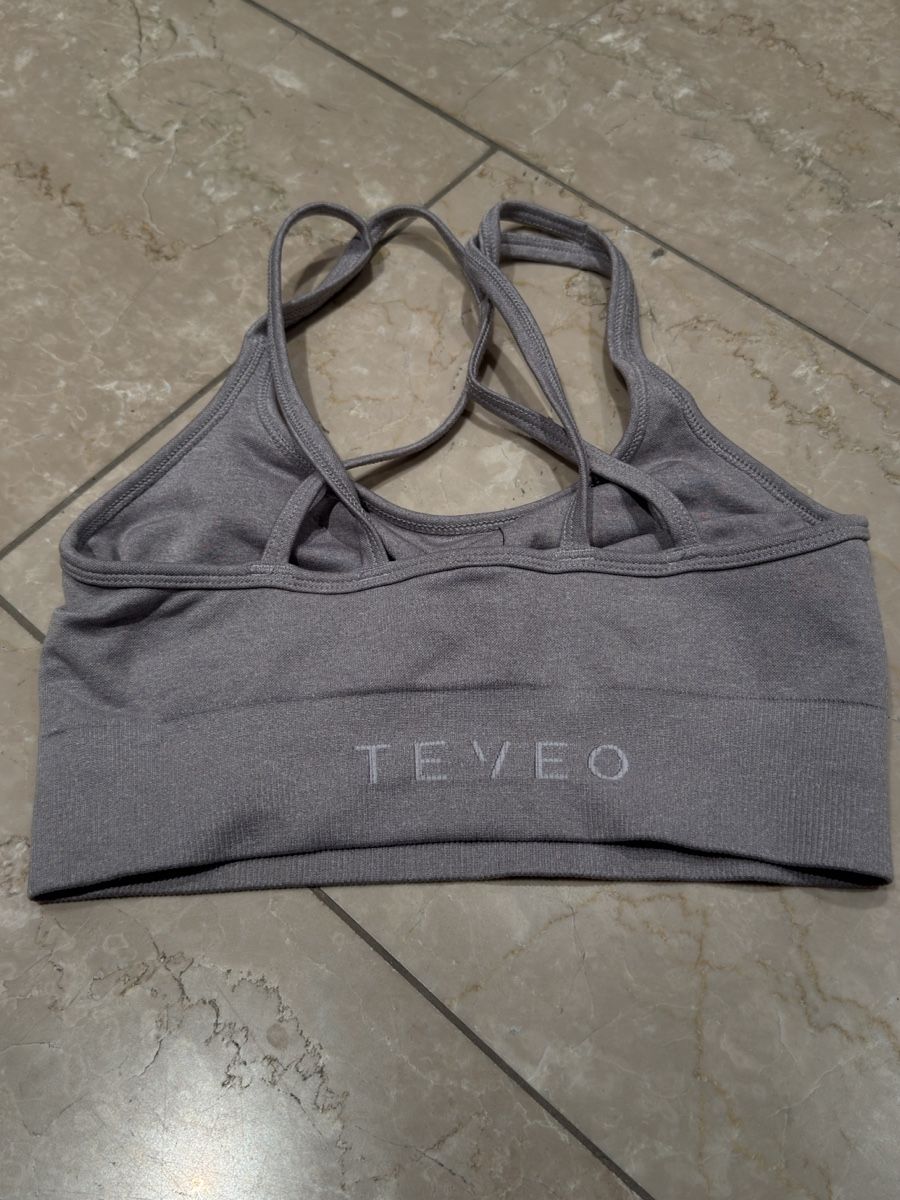 Teveo Top: neuwertig, top, teveo, hellgrau, grösse S – Usato da sargans venduto da lnoa