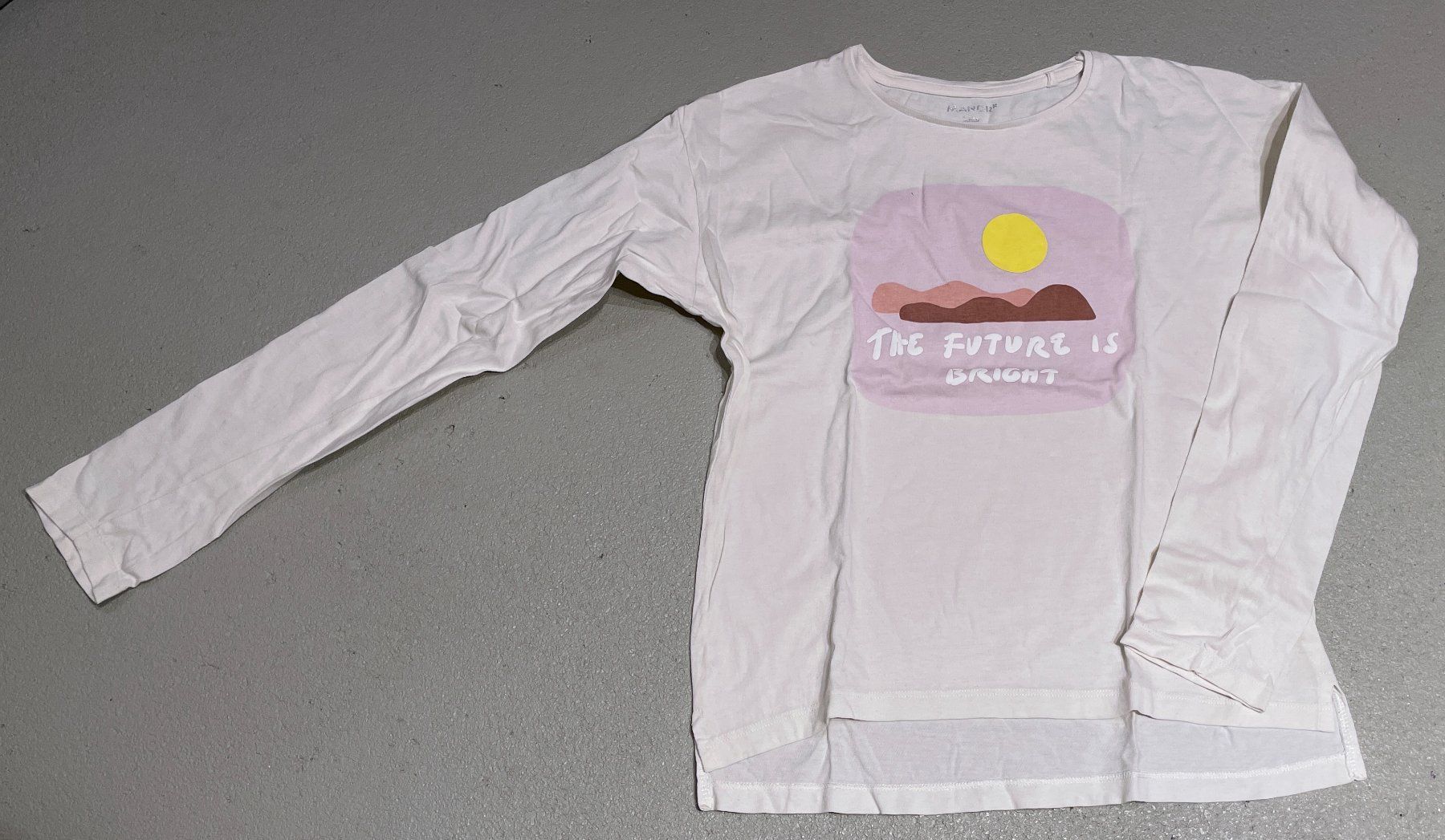Manor Lotti & Set di vestiti: unsere schönsten Shirts Gr. 152 – Usato da Neuendorf venduto da Knopfi 6