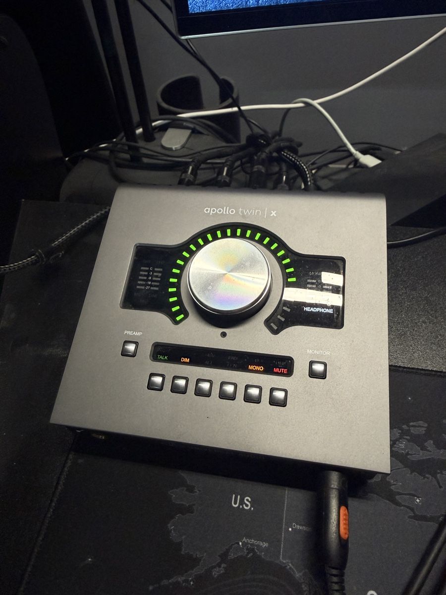 Universal Audio Attrezzatura per studi di registrazione: Universal Audio Apollo Twin X HERITAGE EDITION Interface – Usato da Rain venduto da grmv