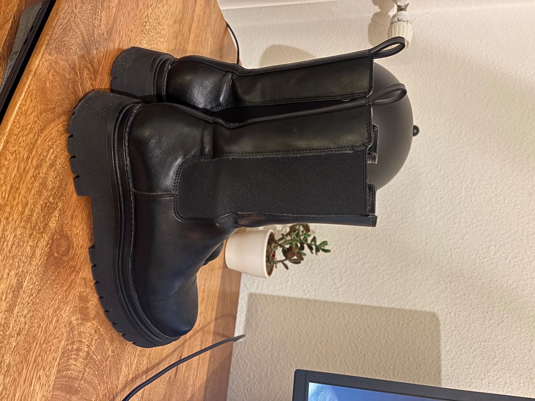 Stradivarius Scarpe da donna: Bottine Stradivarius t. 39 – Usato da Zürich venduto da mps_9cp7 9