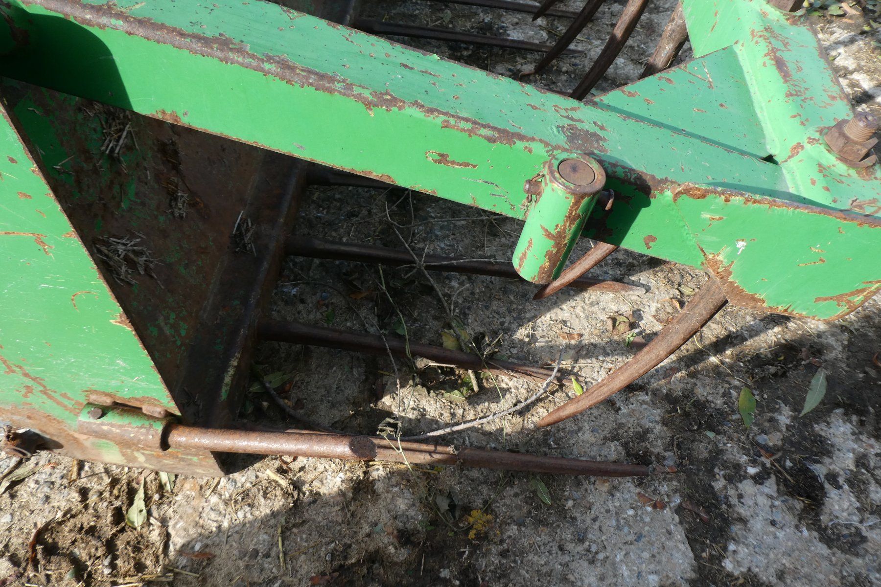 Trattori: Crocodile John-deere – Usato da Fontaines NE venduto da monloisir 3