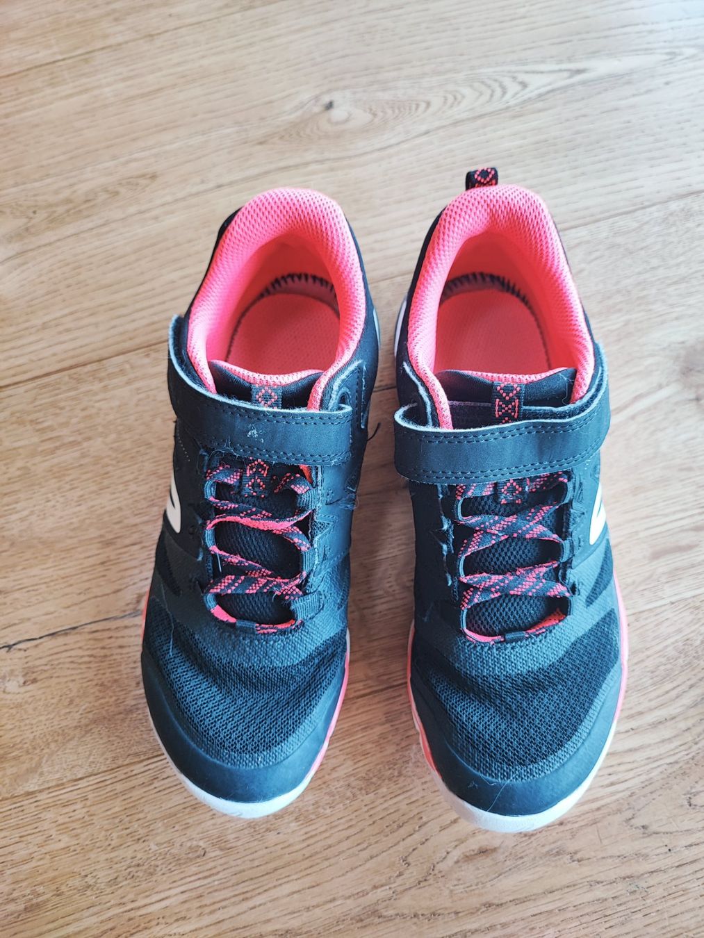 Scarpe per ragazzi: Scarpe ginnastica numero 35 bambina – Usato da Mamishaus venduto da dan_7wr5 1