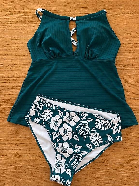 Costumi da bagno & Bikini: Tankini Set – Usato da Büttenhardt venduto da Cardman 2