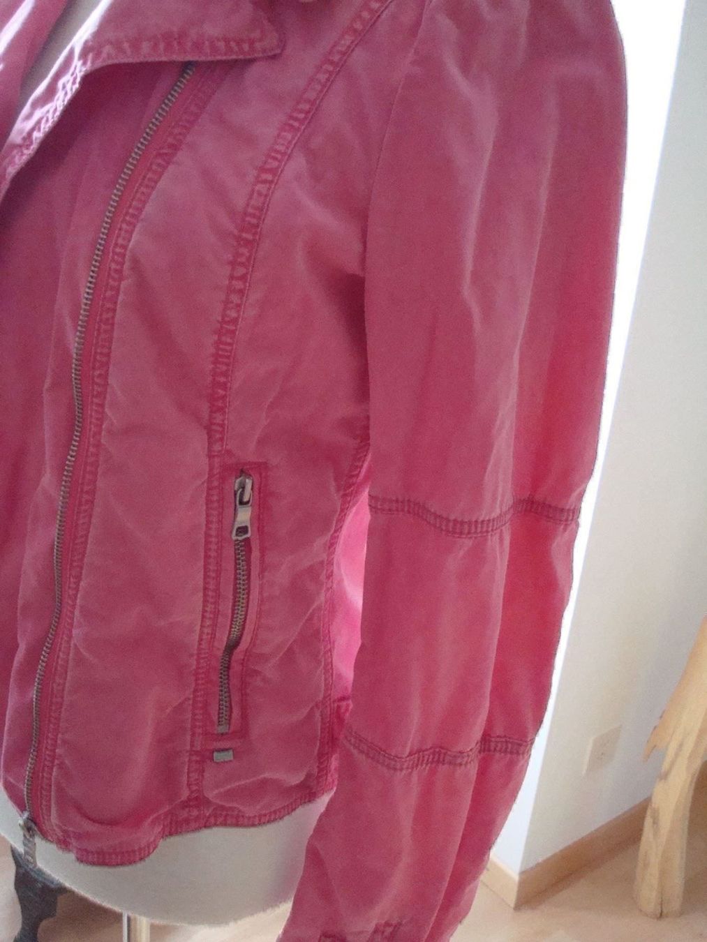 Esprit Giacche: Jacke von Esprit in cyclam – Usato da Landschlacht venduto da girris100 4