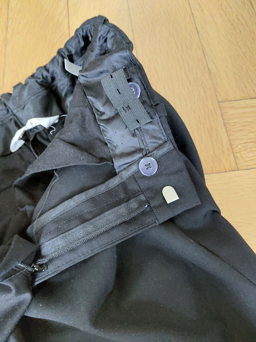 H&M Pantaloni: Bundfaltenhose Kinder – Usato da Kriens venduto da nordlicht09 3