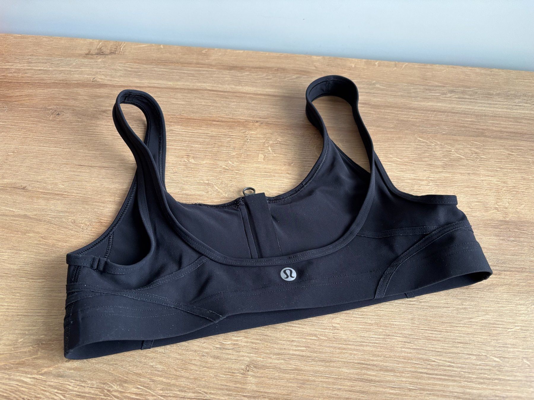 Lululemon Top: Lululemon BH / Bikini Top - neu - Grösse 6 – Nuovo (secondo la descrizione) da Bern venduto da lolapennt 2