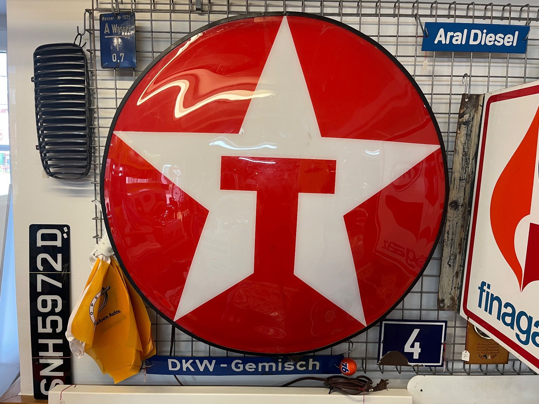 Texaco Insegne: Texaco - Leuchtreklame – Usato da Erlinsbach venduto da Stu-ff