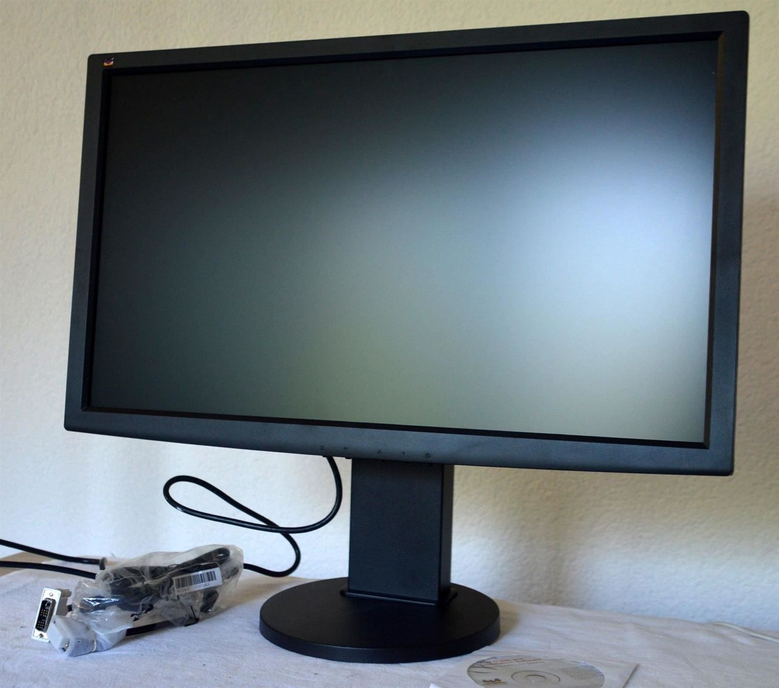 Viewsonic Monitor: Monitor ViewSonic VG2433-LED 24" moniteur – Usato da Collonges venduto da arashee 3