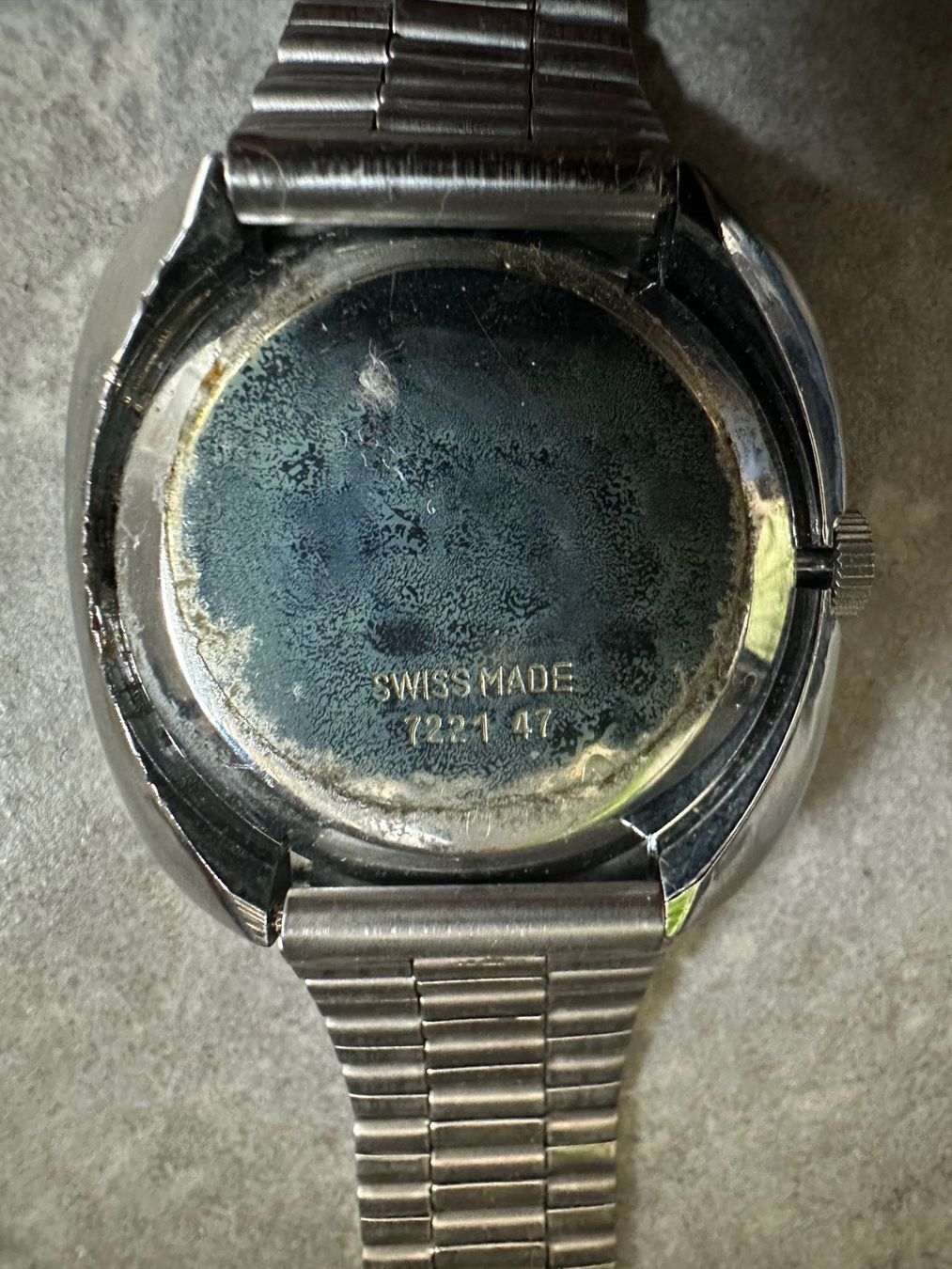 Swiss Orologi: 17 Jewels Swiss Watch – Usato da Pieterlen venduto da Plasticbox 3