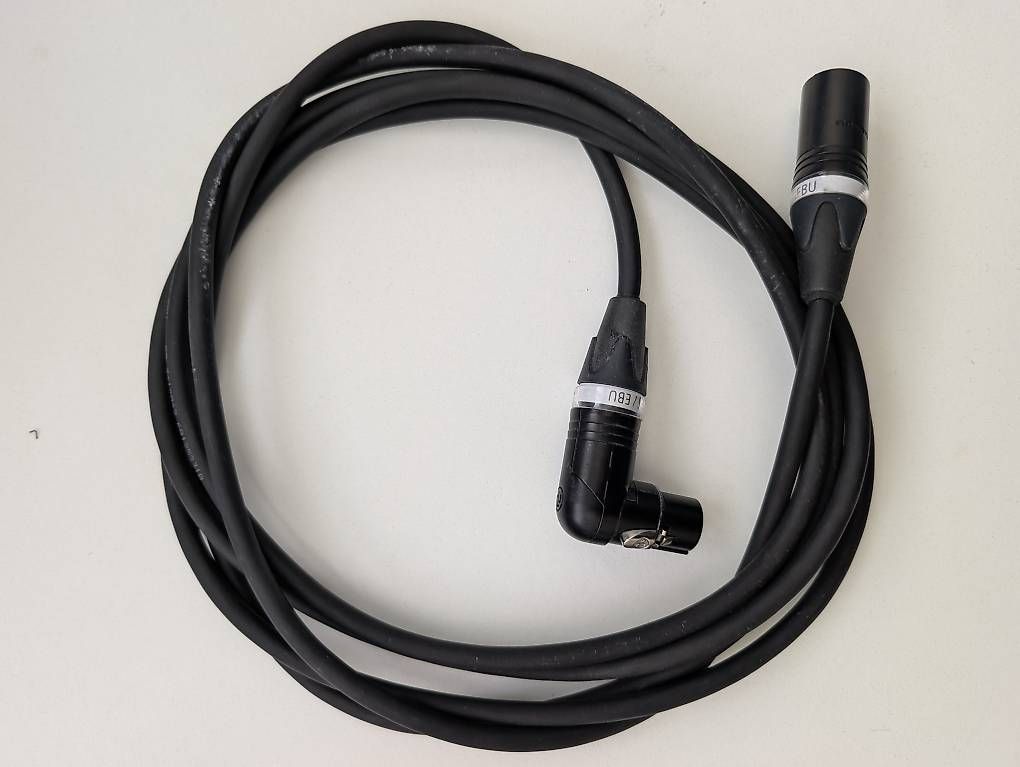 Neutrik Kabel: 3 Meter Neutrik AES/EBU Kabel – Gebraucht aus Bottmingen von stko01