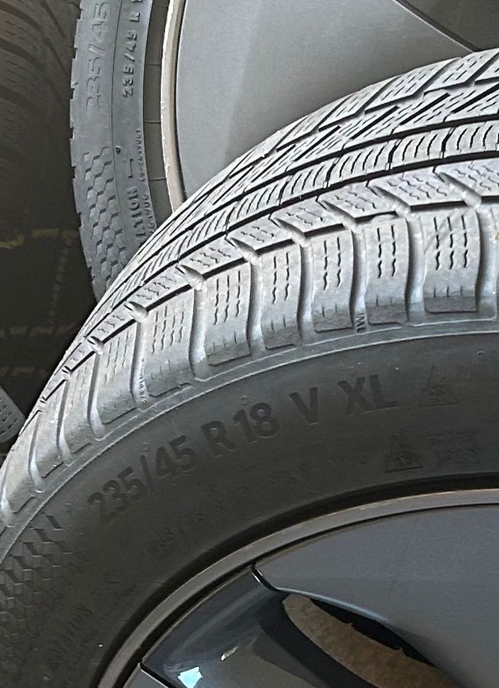 Tesla Pneus & Roues: Tesla Model 3 Winterräder 2021 – D'occasion à Speicher par kodasi 3