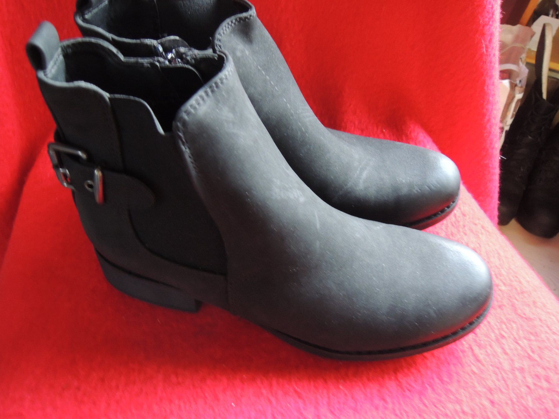 Scarpe da donna: NEUE Damenschuhe Grösse 41 Twint ok – Nuovo (secondo la descrizione) da Uznach venduto da rut_xrx5 1