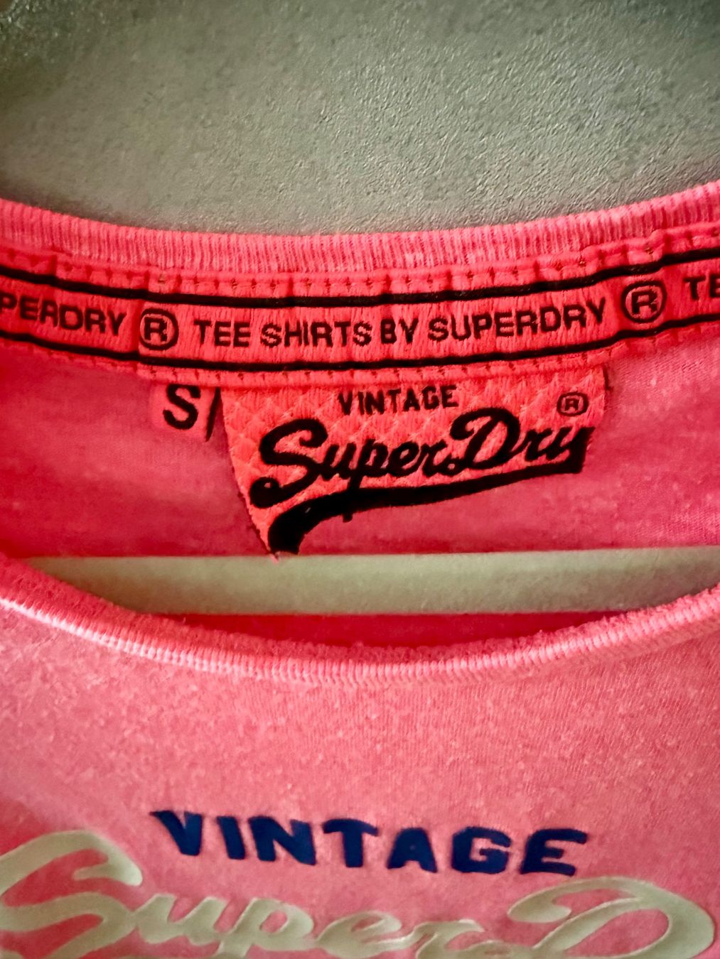 Superdry T-shirt: SuperDry T-Shirt Gr. S/36 pink – Usato da Engelburg venduto da mamalanima 1