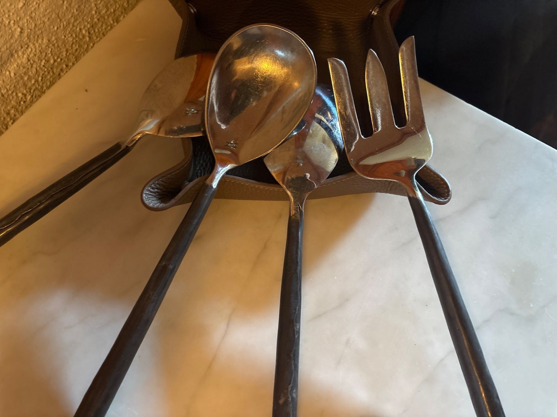 Set di posate: Rustikale Schöpflöffel und -gabel – Usato da Besenbüren venduto da piculo 1