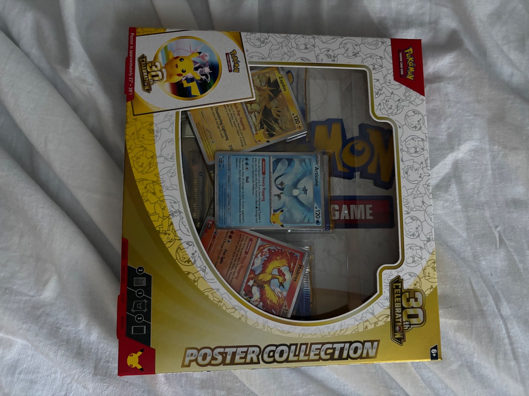 Pokémon Carte collezionabili: Pokemon Poster 30 ans EN – Nuovo e nell'imballaggio originale da Cointrin venduto da Adrien.lpsfr