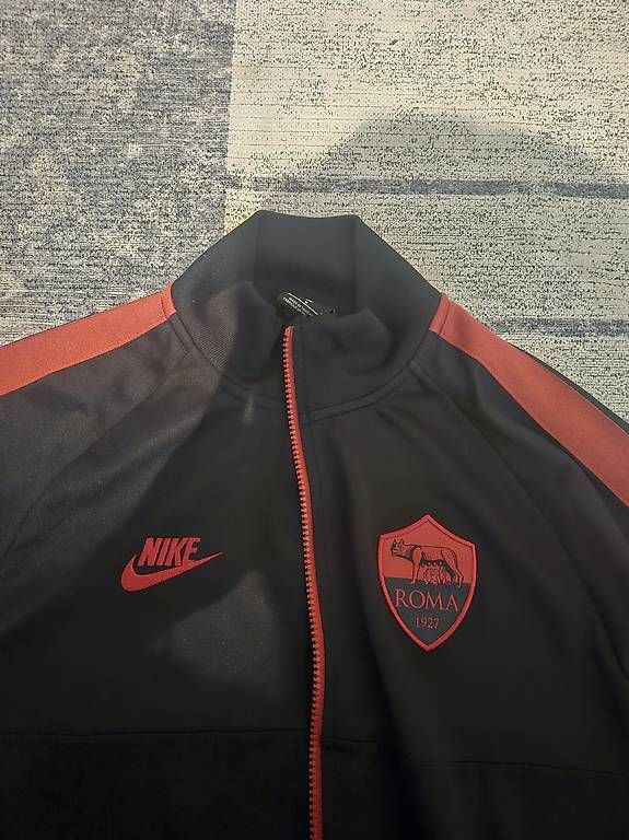 Giacche: AS ROMA Jacke – Usato da Dottikon venduto da damianolucia98
