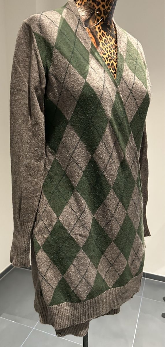 Giacche: Cardigan Weekend MaxMara – Usato da Pully venduto da rosipa 3