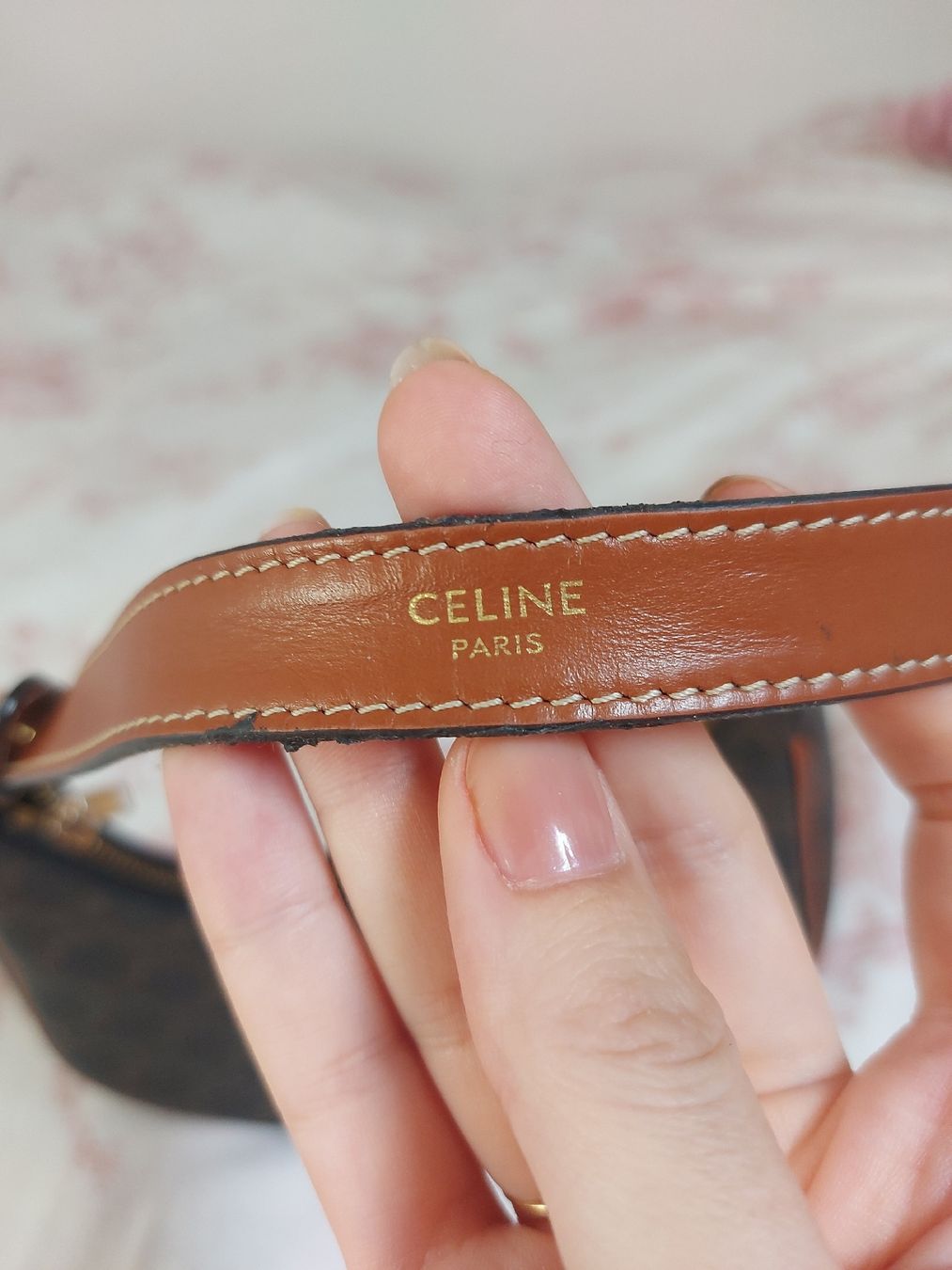 Celine Taschen für Damen: Sac Céline Ava toile Triomphe – Gebraucht aus Lausanne von Super-cerise 6
