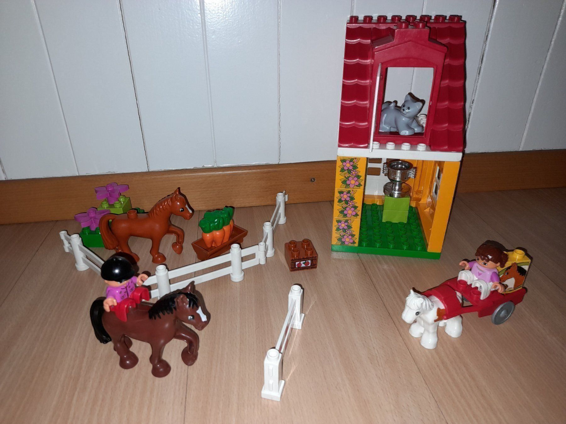 Lego Giocattoli: Lego Duplo Pferdestall 4974 – Usato da Wittenbach venduto da Gugielmo 1