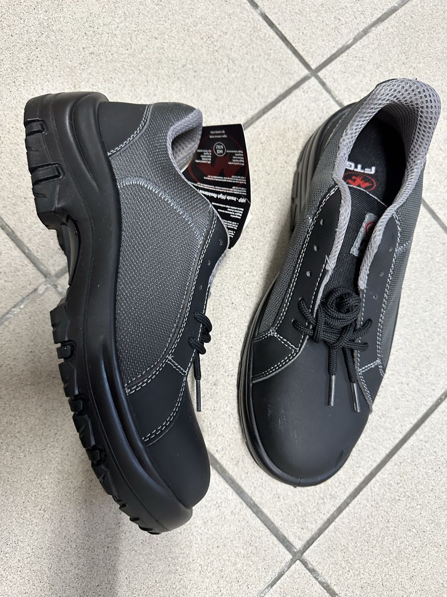 Scarpe da uomo: FTG Lyon Sicherheitsschuhe S3 – Nuovo e nell'imballaggio originale da Coldrerio venduto da Snoppy2 1