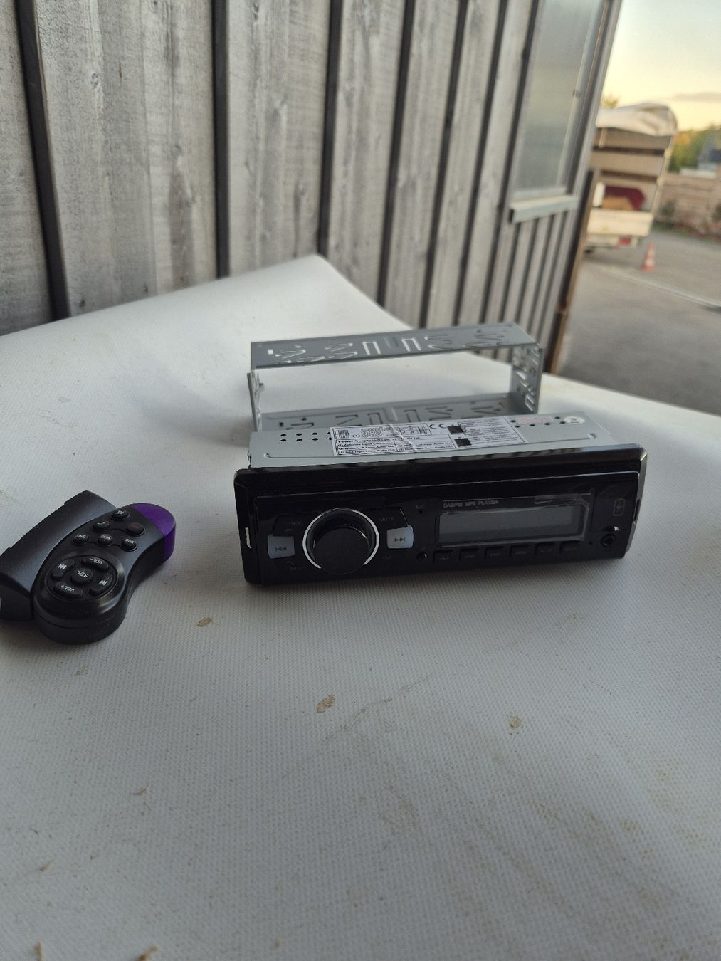Radios: Autoradio  – D'occasion à Altnau par Sric
